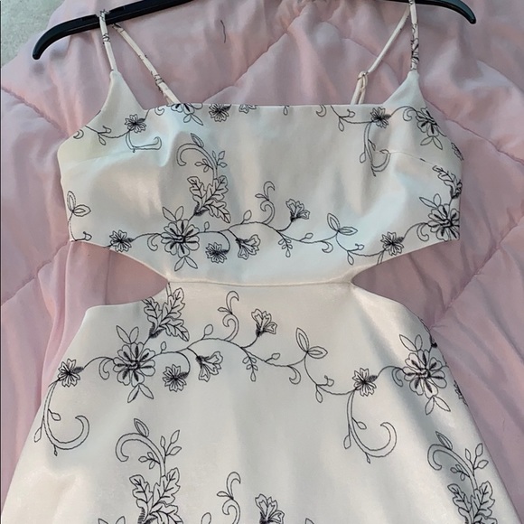 SOLD - Picture 8 of 8